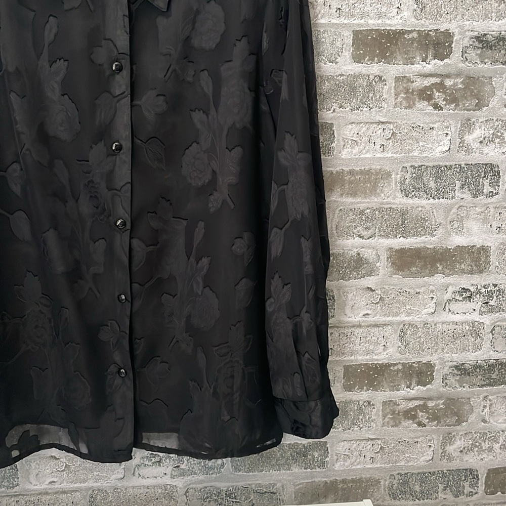 Courtenay Floral Black Sheer Button Up Women’s size Large Flocking Whimsigoth - Picture 2 of 11